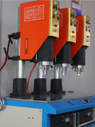超声波焊接设备制造商告诉你塑料焊接机适用范